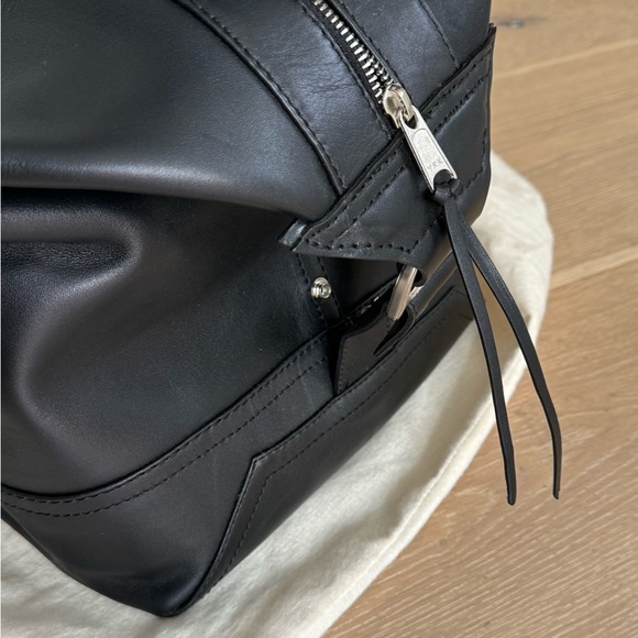 NIXON Desperado Duffel II Black Leather 35L - Picture 7 of 16